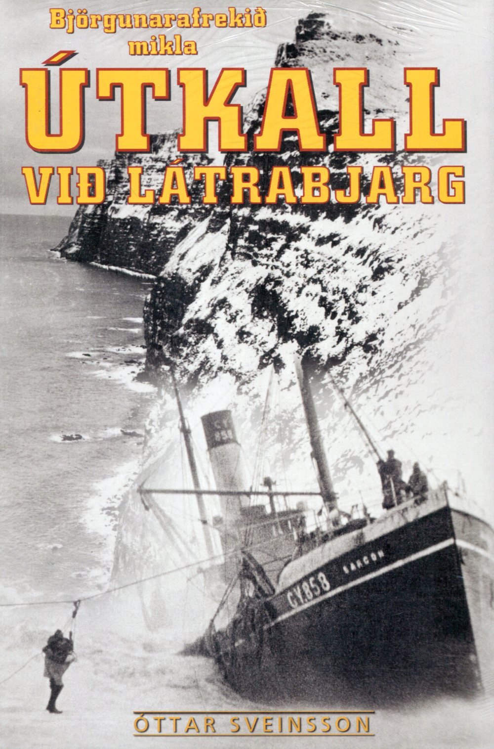 Útkall bók 16 - Við Látrabjarg Útkall bók 16 - Við Látrabjarg